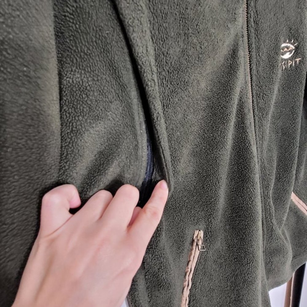 Vintage Olive Green Fleece Jacket with Tan Accents - Picture 8 of 13
